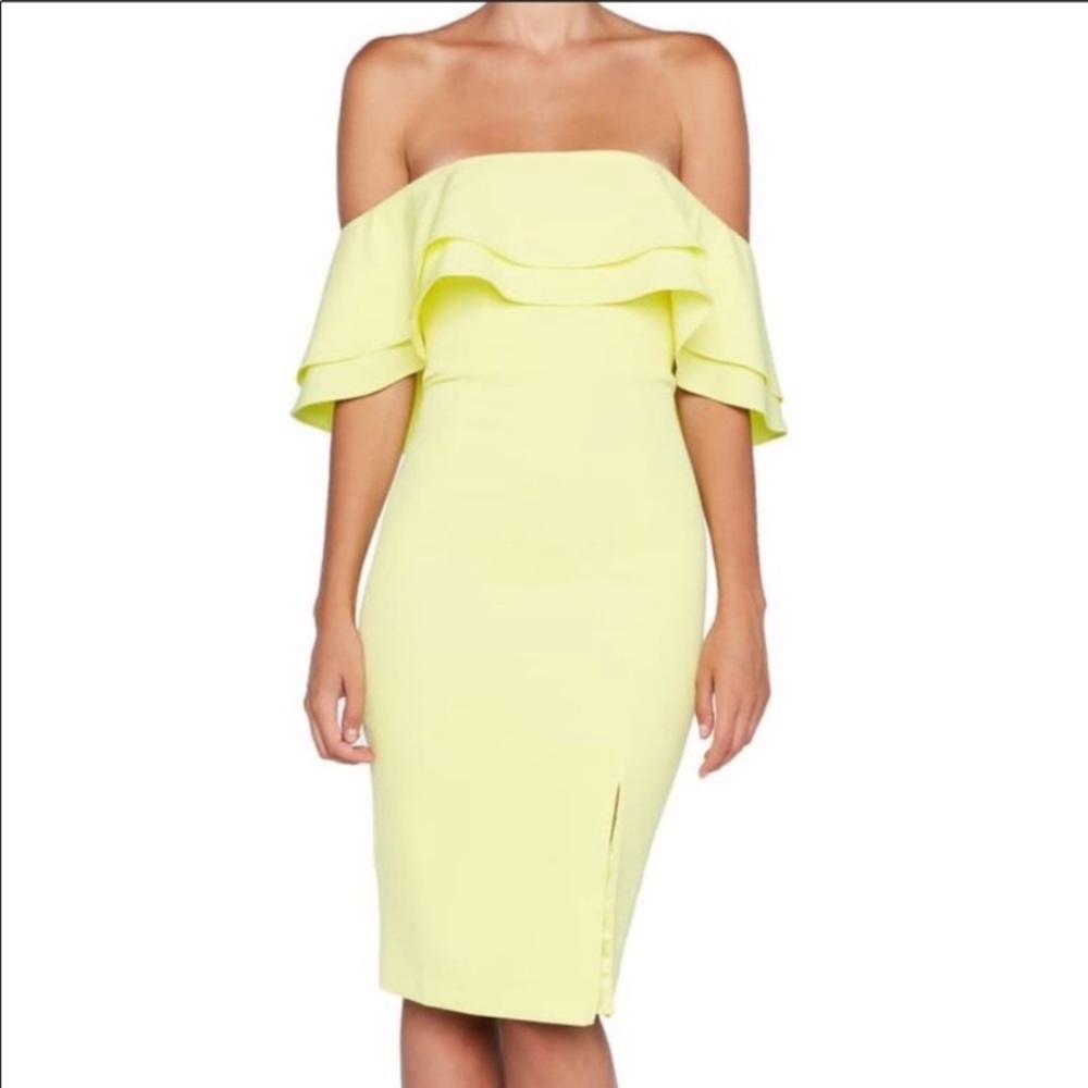Bardot NWT Off The Shoulder Dress w/ Ruffle